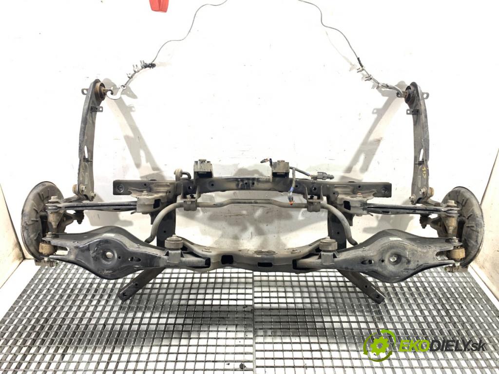 HYUNDAI KONA SUV 2022 146 kW 1.6 T-GDi 4WD 1598 Výstuha zad