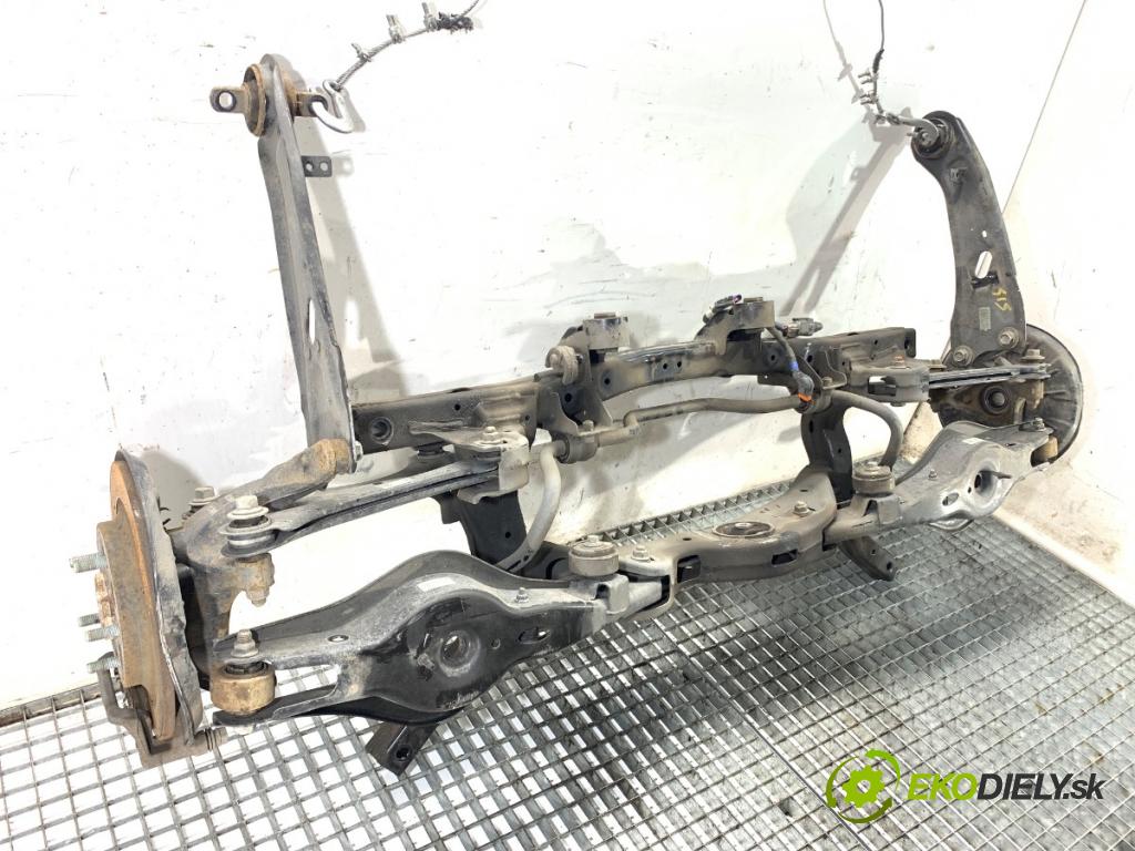 HYUNDAI KONA SUV 2022 146 kW 1.6 T-GDi 4WD 1598 Výstuha zad