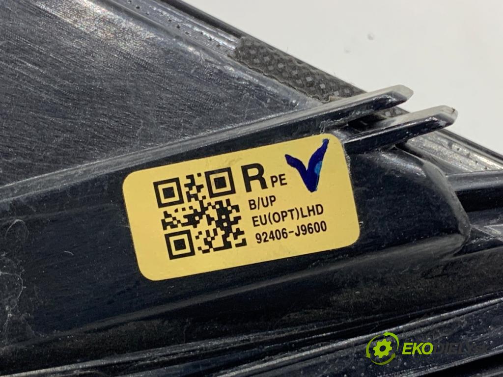 HYUNDAI KONA SUV 2022 146 kW 1.6 T-GDi 4WD 1598 Svetlo nárazníka pravy zad 92406-J9600