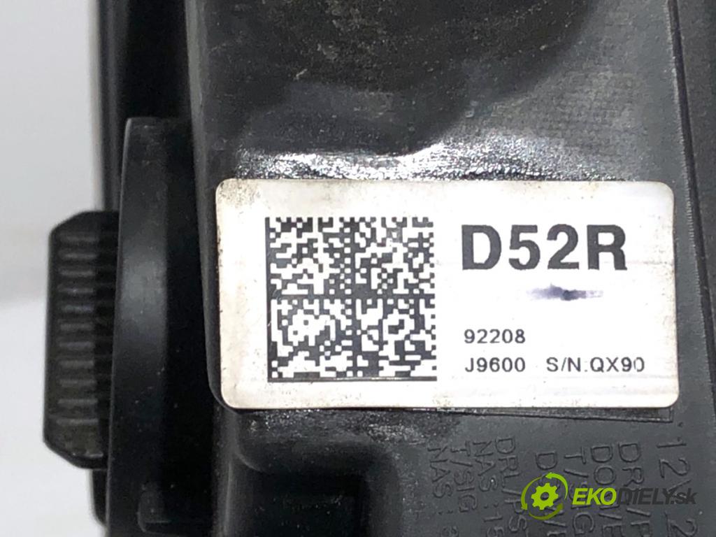 HYUNDAI KONA SUV 2022 146 kW 1.6 T-GDi 4WD 1598 světlo DRL: pravý přední část 92208-J9600
