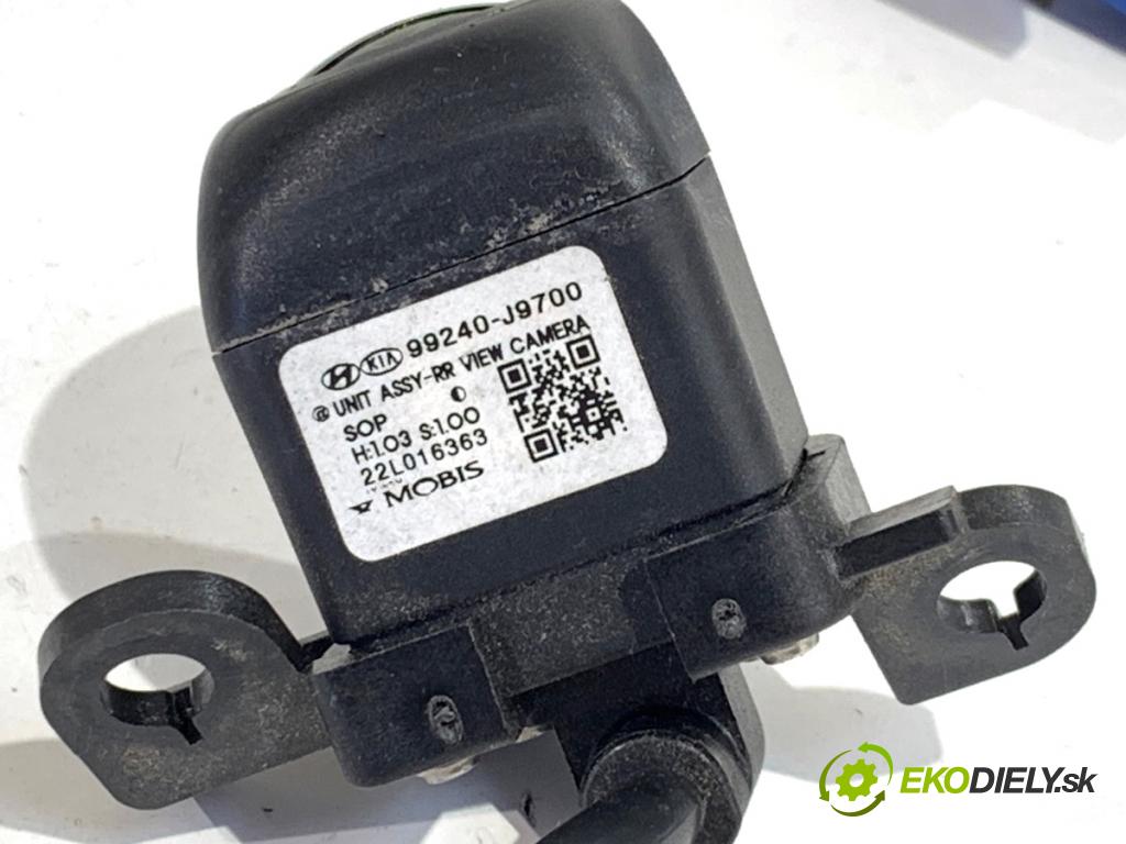 HYUNDAI KONA SUV 2022 146 kW 1.6 T-GDi 4WD 1598 KAMERA ZPĚT: 99240-J9700