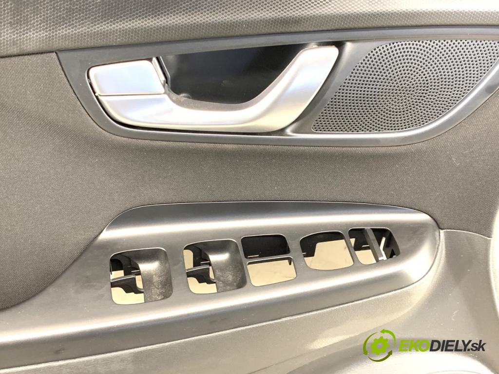 HYUNDAI KONA SUV 2022 146 kW 1.6 T-GDi 4WD 1598 čalúnenie Dvere ľavy predný