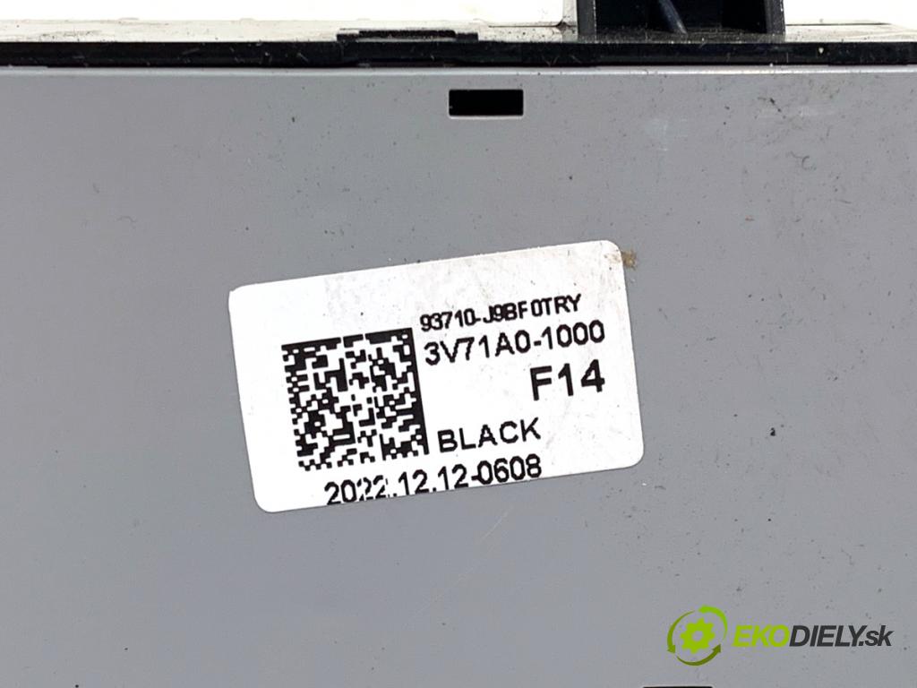 HYUNDAI KONA SUV 2022 146 kW 1.6 T-GDi 4WD 1598 Panel Prepínač 93710-J9BF0
