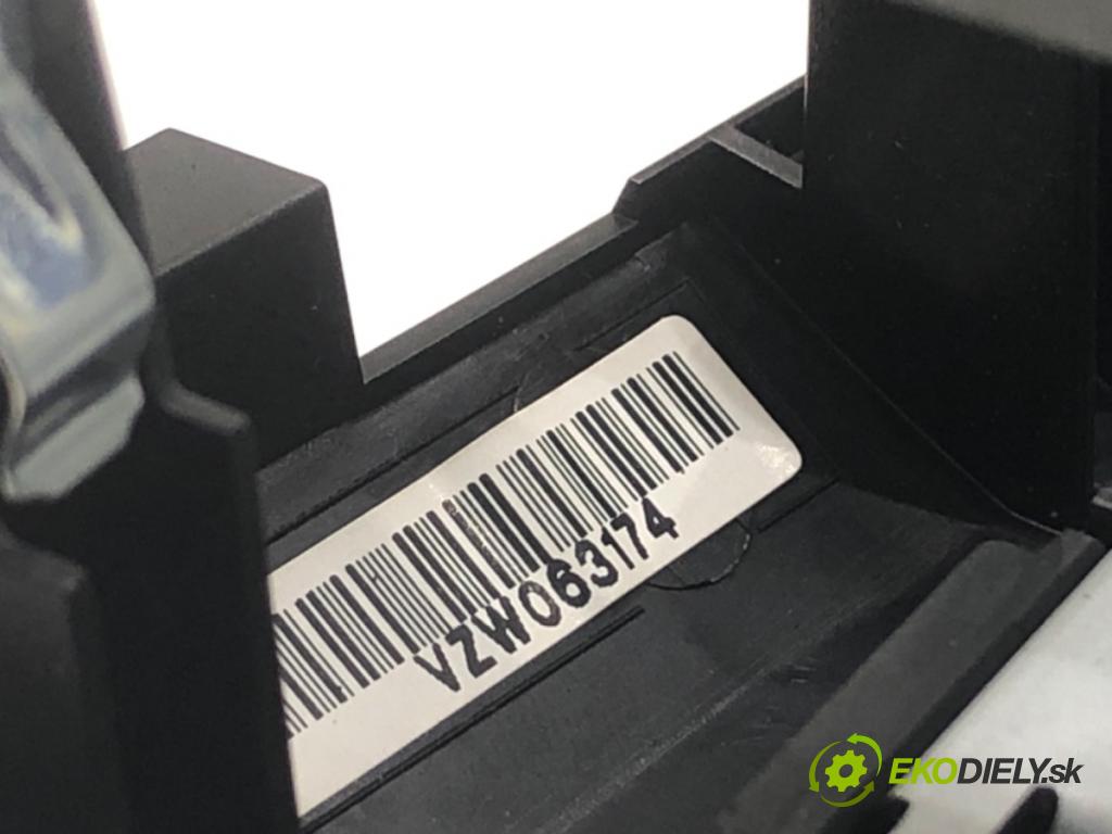 NISSAN QASHQAI J11 SUV 2018 85 kW 1.2 DIG-T 1197 RADIO 28185HV00A (Audio zariadenie)