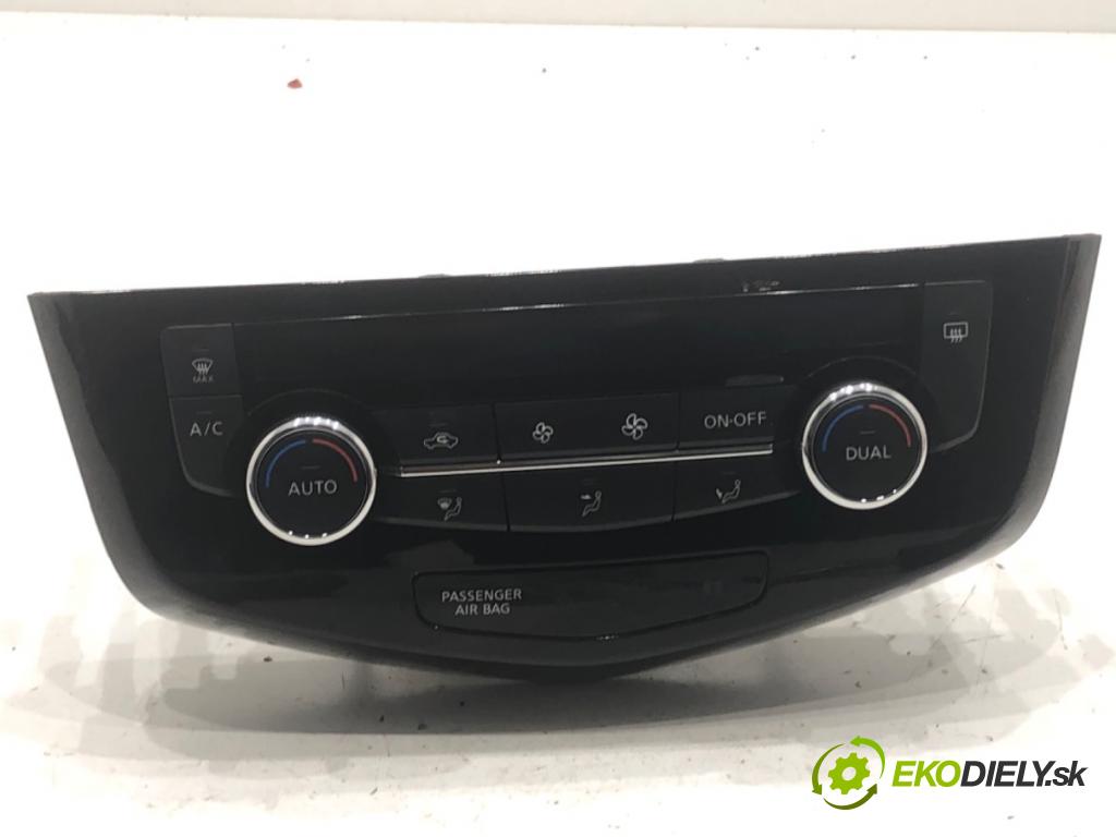 NISSAN QASHQAI J11 SUV 2018 85 kW 1.2 DIG-T 1197 Panel ovládania kúrenia 275004EA0A (Prepínacie páčky pod volantom)