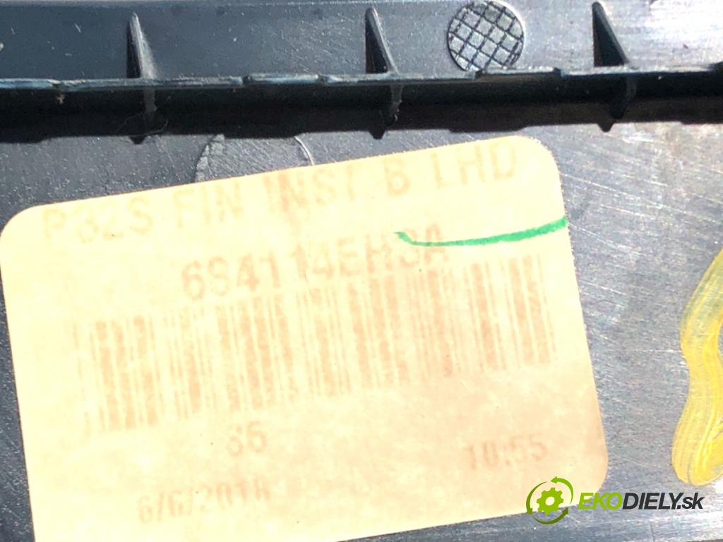 NISSAN QASHQAI J11 SUV 2018 85 kW 1.2 DIG-T 1197 lišty kryt 96935HV51A (Lišta)
