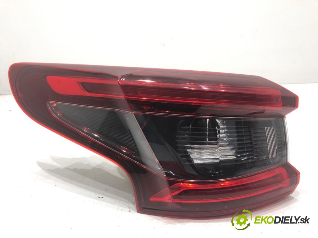 NISSAN QASHQAI J11 SUV 2018 85 kW 1.2 DIG-T 1197 světlo levý zadní část 