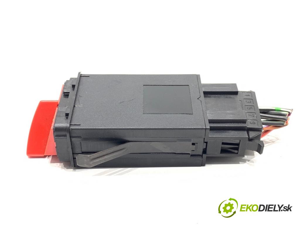 AUDI A6 C5 sedan 2001 110 kW 1.8 T quattro 1781 Spínač svetiel výstražných (núdzových)  (Prepínacie páčky pod volantom)