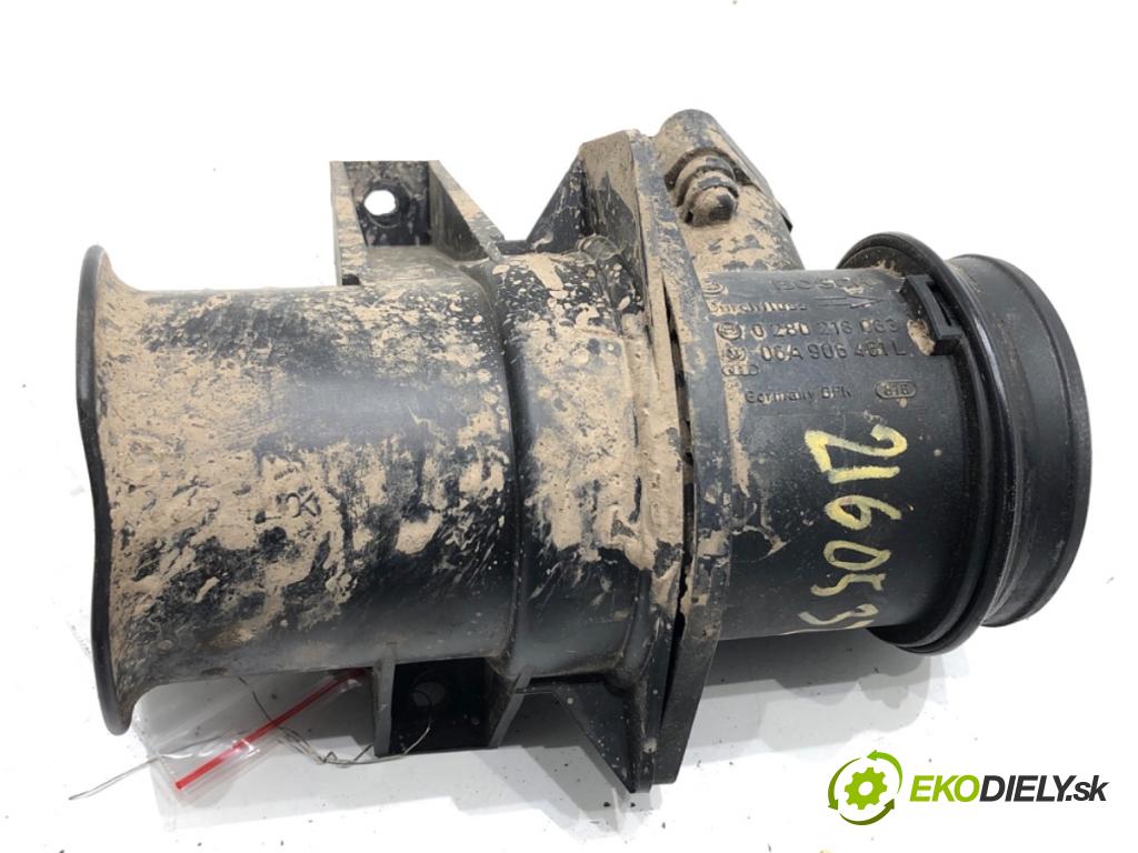 AUDI A6 C5 sedan 2001 110 kW 1.8 T quattro 1781 Váha vzduchu 06A906461L (Váha vzduchu)