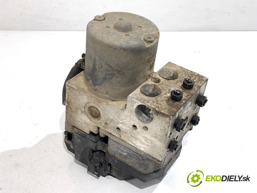 AUDI A6 C5 sedan 2001 110 kW 1.8 T quattro 1781 Pumpa ABS 8E0614111A (Pumpa ABS)