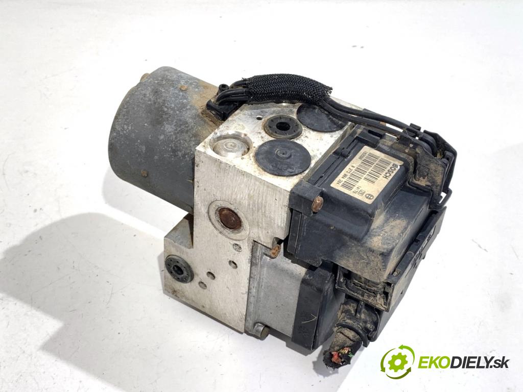 AUDI A6 C5 sedan 2001 110 kW 1.8 T quattro 1781 Pumpa ABS 8E0614111A (Pumpa ABS)