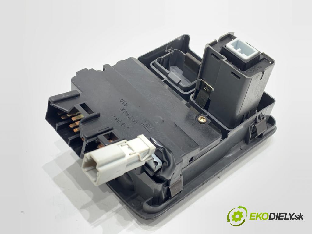 HONDA CR-V I SUV 1999 108 kW 2.0 16V 4WD (RD1, RD3) 1973 Prepínač okien M17432 (Prepínacie páčky pod volantom)