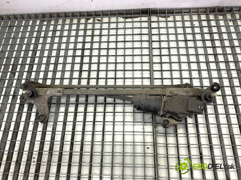 HONDA CR-V I SUV 1999 108 kW 2.0 16V 4WD (RD1, RD3) 1973 Mechanizmus stieračov predný  (Motorček stieračov predný)