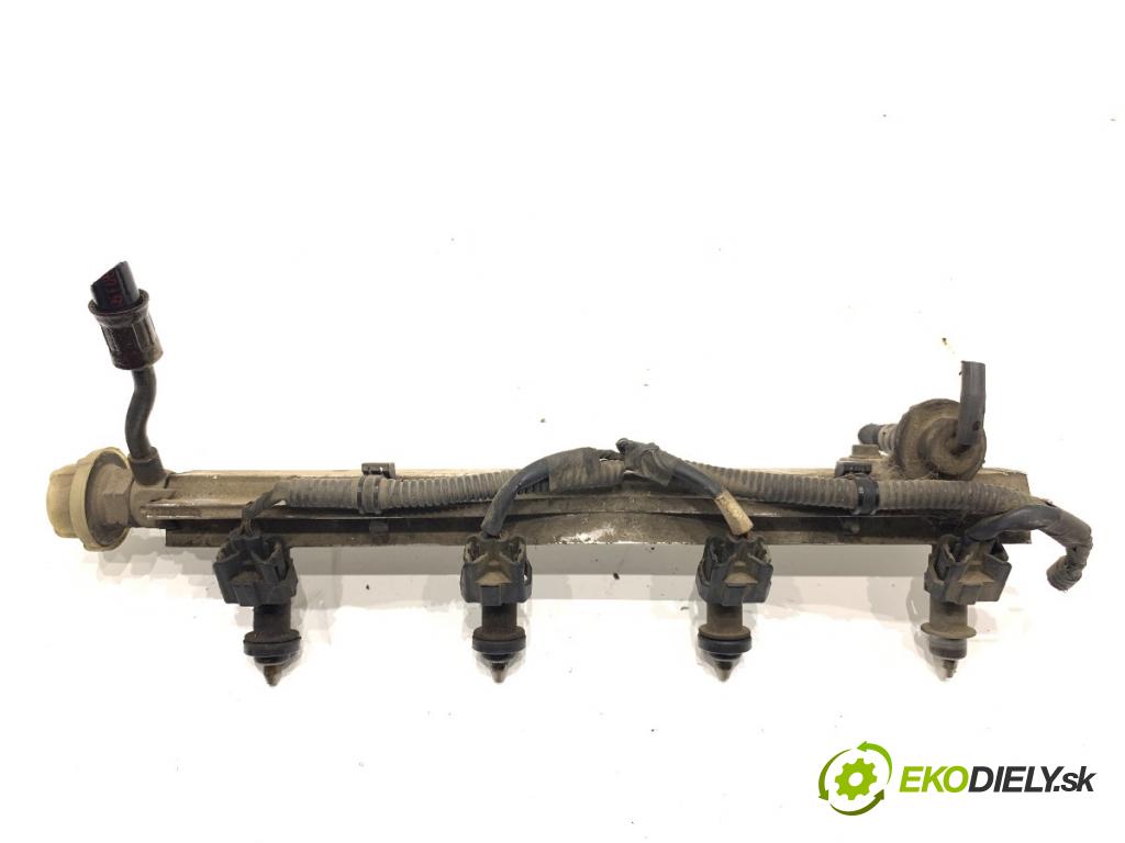 HONDA CR-V I SUV 1999 108 kW 2.0 16V 4WD (RD1, RD3) 1973 Lišta vstrekovacia  (Vstrekovacia lišta)