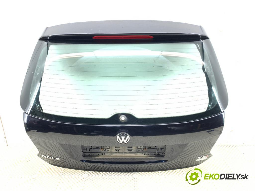 VW GOLF V Kombi 2009 90 kW 1.4 TSI 1390 kapota zadní část 