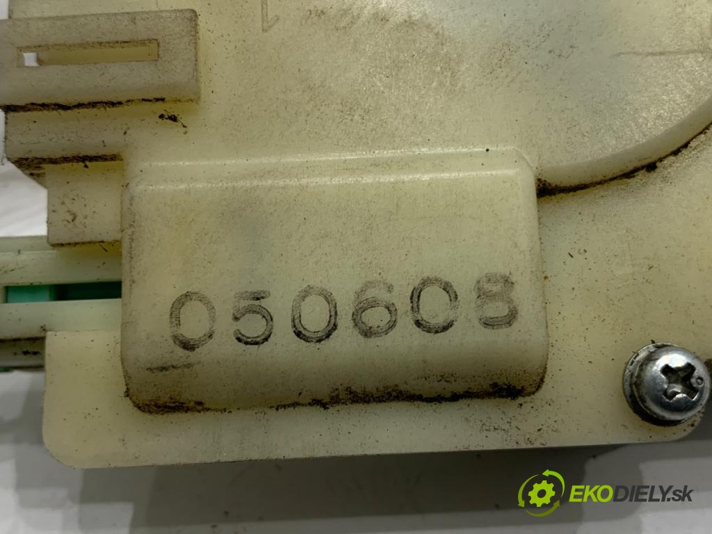 HONDA JAZZ II liftback 2005 57 kW 1.2 i-DSI (GD5, GE2) 1243 zámok dverí zad