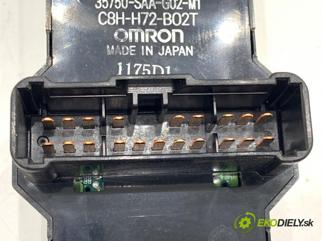 HONDA JAZZ II liftback 2005 57 kW 1.2 i-DSI (GD5, GE2) 1243 Prepínač okien 35750-SAA-G02-M1 (Prepínacie páčky pod volantom)