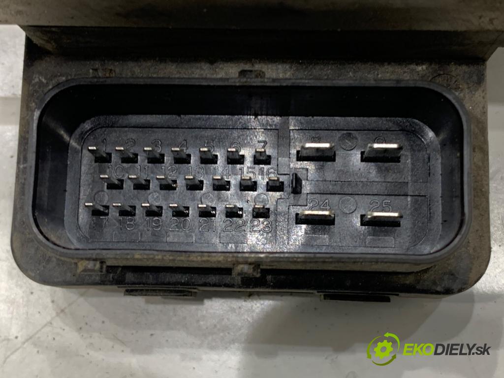 HONDA JAZZ II liftback 2005 57 kW 1.2 i-DSI (GD5, GE2) 1243 Pumpa ABS SAA-J5 (Pumpa ABS)