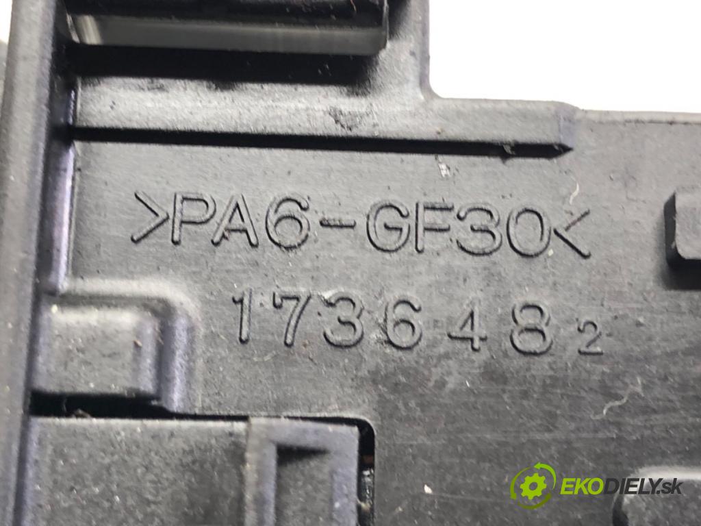 TOYOTA COROLLA E12 nadwozie wielkoprzestrzenne (MPV) 2002 66 kW 2.0 D-4D (CDE120_) 1995 Prepínač smeroviek  (Prepínacie páčky pod volantom)