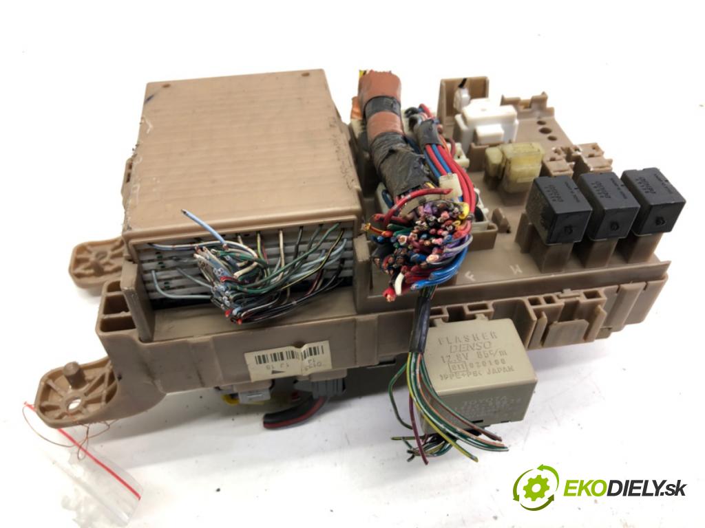 TOYOTA COROLLA E12 nadwozie wielkoprzestrzenne (MPV) 2002 66 kW 2.0 D-4D (CDE120_) 1995 modul BSI 82641-13040 (Pojistková skříňka)