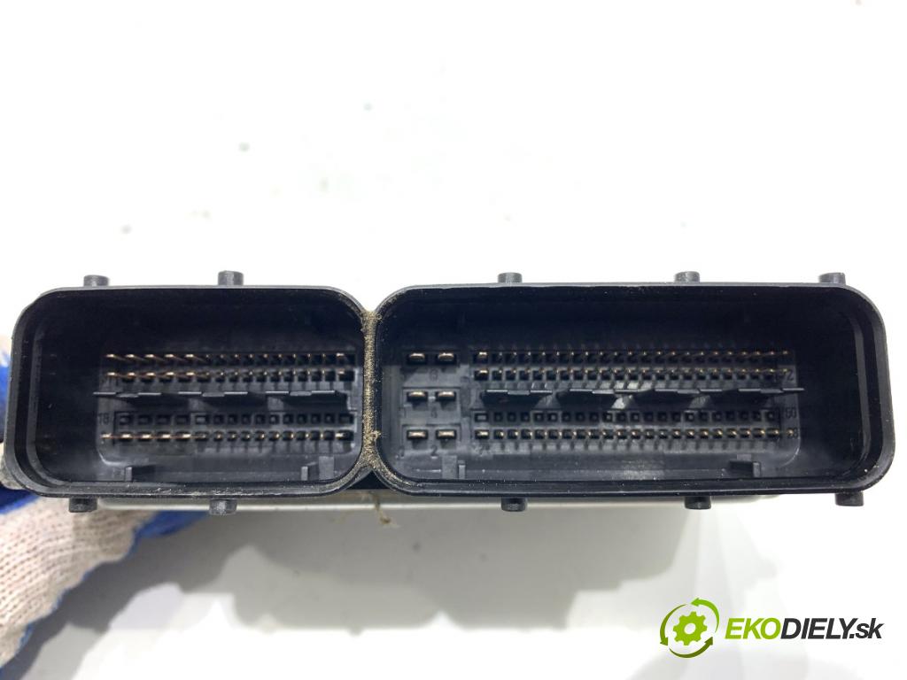 VW GOLF V Kombi 2009 90 kW 1.4 TSI 1390 riadiaca jednotka Motor 03C906022AK (Riadiaca jednotka)