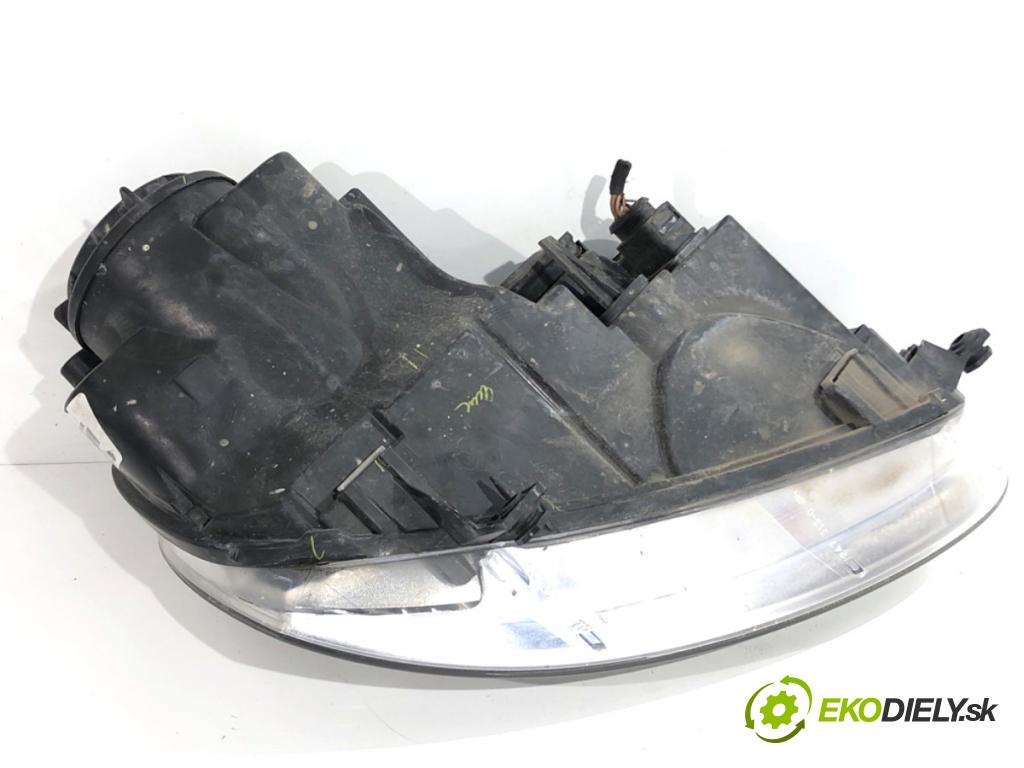 VW GOLF V Kombi 2009 90 kW 1.4 TSI 1390 světlomet levý přední část 1K6941005P