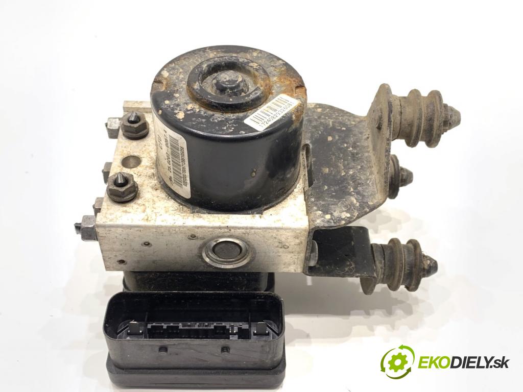 VW GOLF V Kombi 2009 90 kW 1.4 TSI 1390 Pumpa ABS 1K0614117AE (Pumpa ABS)