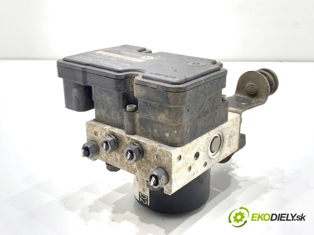 VW GOLF V Kombi 2009 90 kW 1.4 TSI 1390 Pumpa ABS 1K0614117AE (Pumpa ABS)