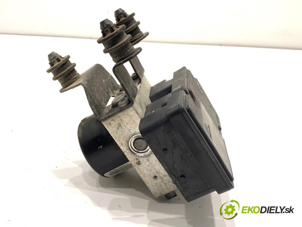 VW GOLF V Kombi 2009 90 kW 1.4 TSI 1390 Pumpa ABS 1K0614117AE (Pumpa ABS)