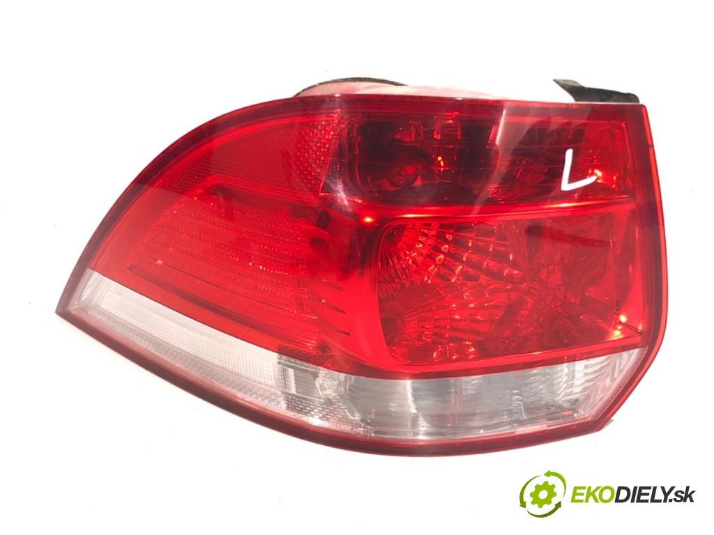 VW GOLF V Kombi 2009 90 kW 1.4 TSI 1390 světlo levý zadní část 1K9945095D