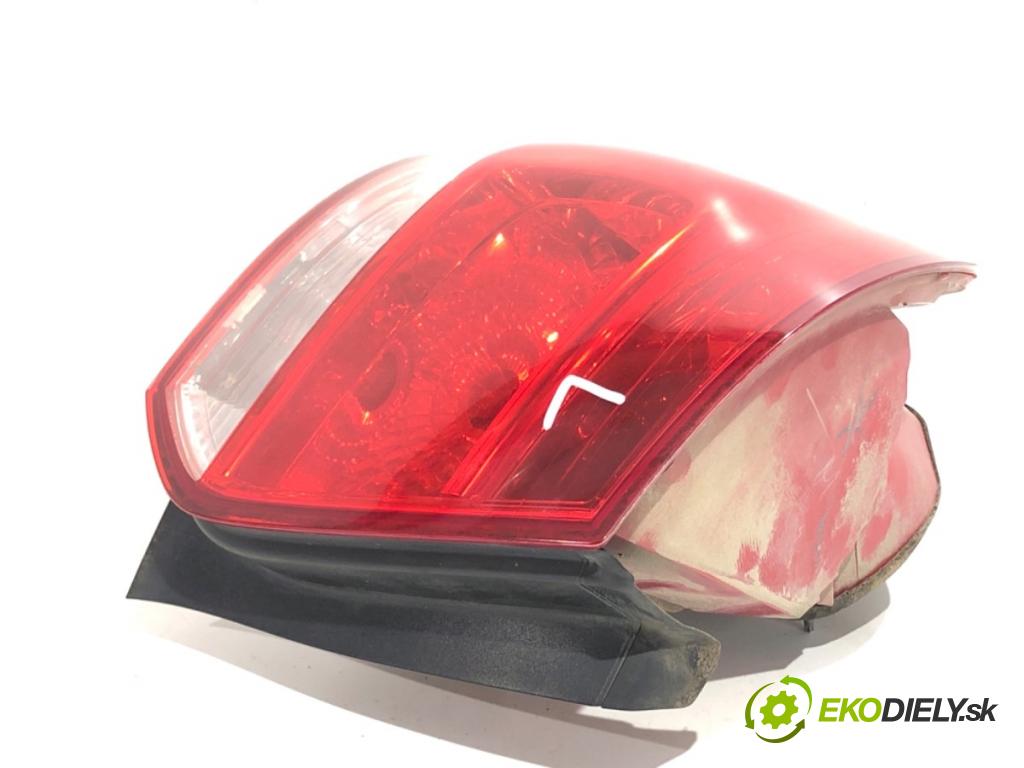 VW GOLF V Kombi 2009 90 kW 1.4 TSI 1390 světlo levý zadní část 1K9945095D
