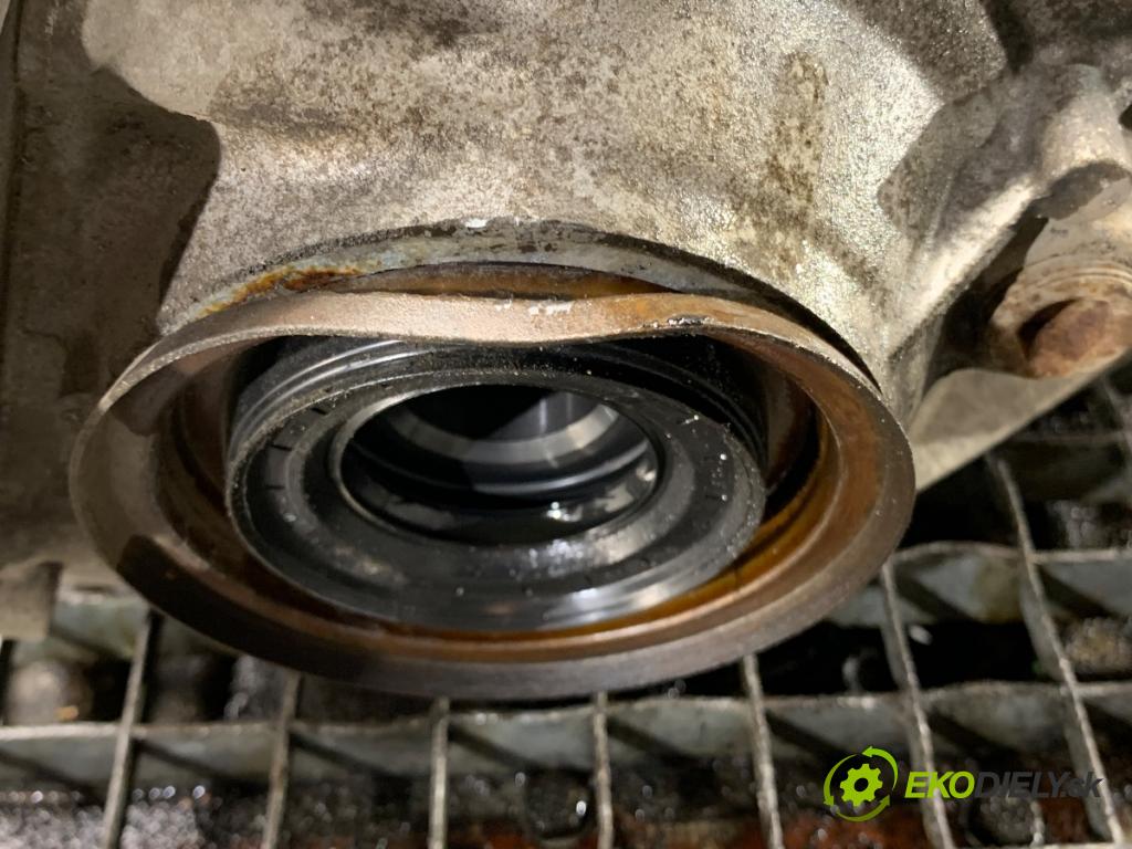 MERCEDES-BENZ GLC SUV 2020 143 kW 220 d 4-matic (253.915) 1950 Most diferenciál zadní část A2053510008