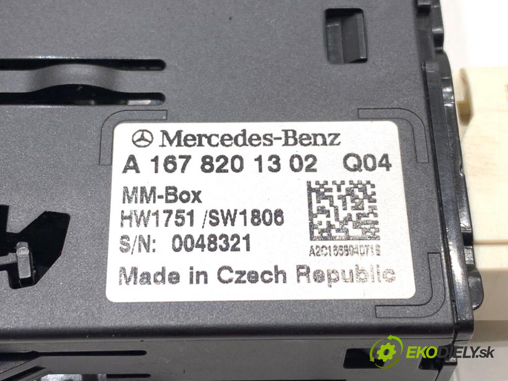 MERCEDES-BENZ GLC SUV 2020 143 kW 220 d 4-matic (253.915) 1950 HNÍZDO: USB A1678201302