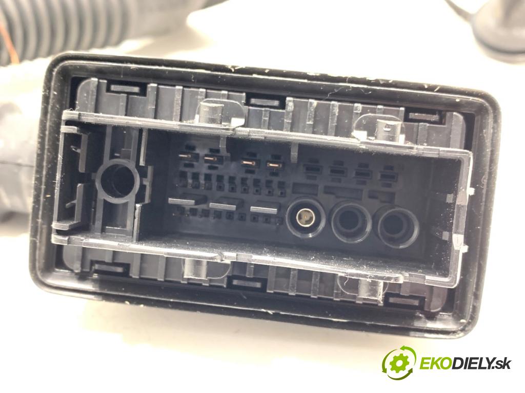 MERCEDES-BENZ GLC SUV 2020 143 kW 220 d 4-matic (253.915) 1950 Káblovačka Dvere predný pravy A2055409848