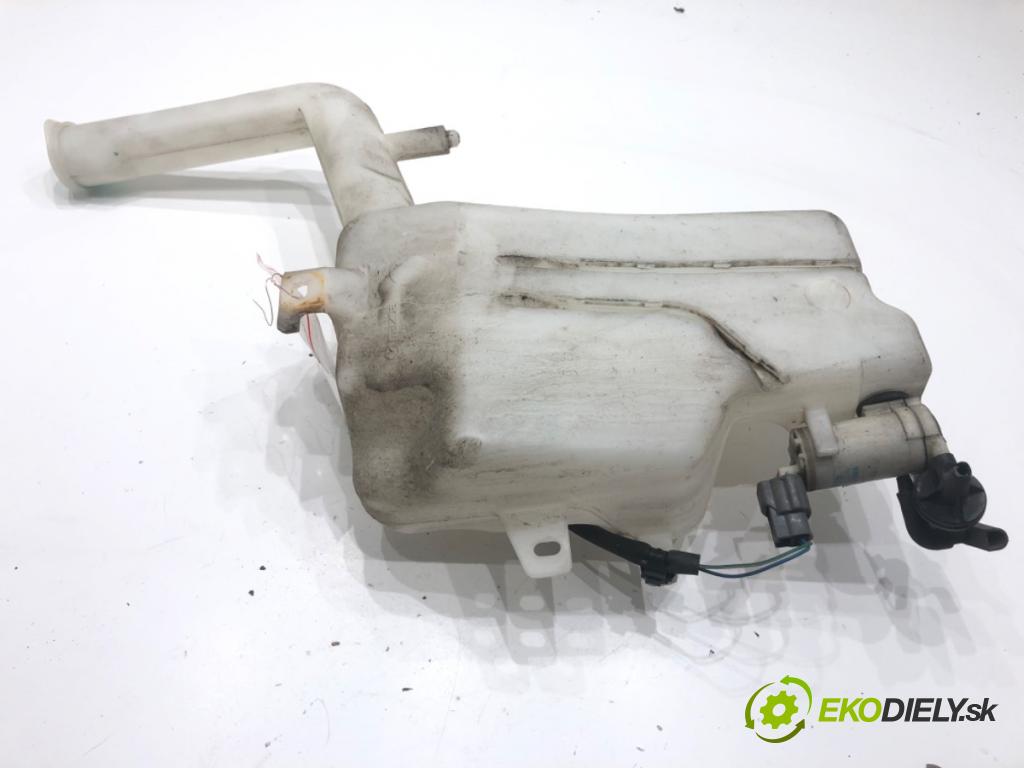 MAZDA 2 DE liftback 2008 63 kW 1.3 (DE3FS) 1349 nádržka ostřikovačů 
