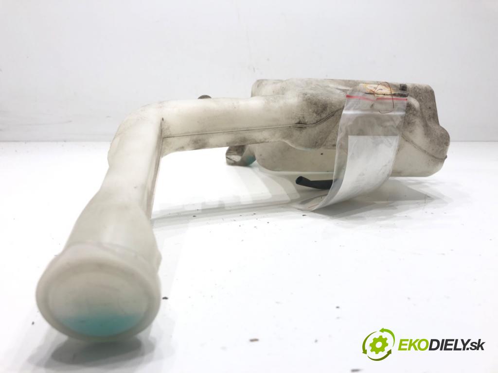 MAZDA 2 DE liftback 2008 63 kW 1.3 (DE3FS) 1349 nádržka ostřikovačů