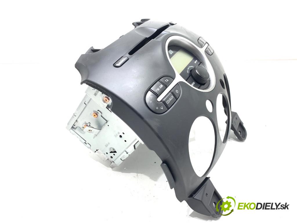 MAZDA 2 DE liftback 2008 63 kW 1.3 (DE3FS) 1349 RADIO 14797629 (Audio zariadenie)