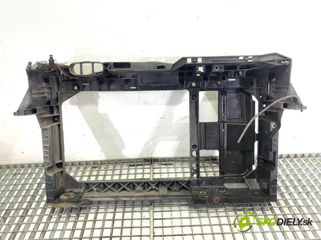 MAZDA 2 DE liftback 2008 63 kW 1.3 (DE3FS) 1349 držák přední část  (Přední výztuha)