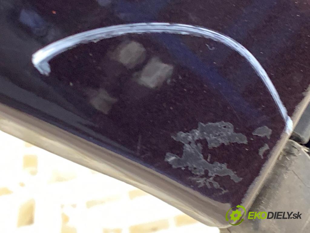 MAZDA 2 DE liftback 2008 63 kW 1.3 (DE3FS) 1349 blatník pravý přední část
