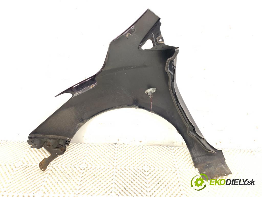 MAZDA 2 DE liftback 2008 63 kW 1.3 (DE3FS) 1349 blatník pravý přední část