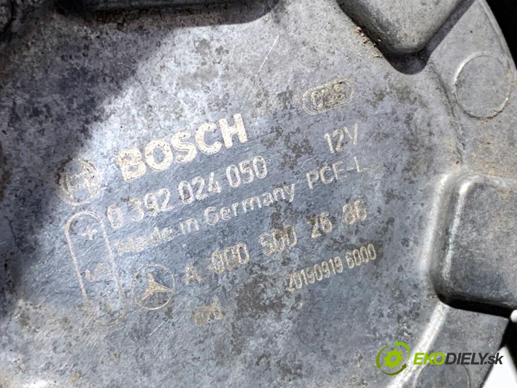 MERCEDES-BENZ GLC SUV 2020 143 kW 220 d 4-matic (253.915) 1950 DALŠÍ: pumpa vody 0392024050 (Vodní pumpa)