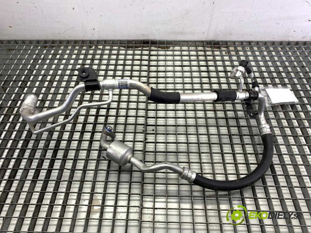 HYUNDAI KONA SUV 2022 146 kW 1.6 T-GDi 4WD 1598 rúrka klimatizace  (Trubka klimatizace)