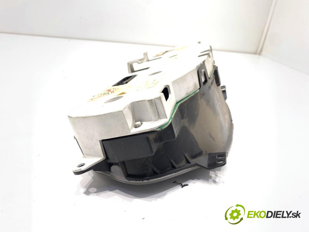 JAGUAR X-TYPE I sedan 2005 96 kW 2.0 D 1998 Prístrojovka (Prístrojová doska)