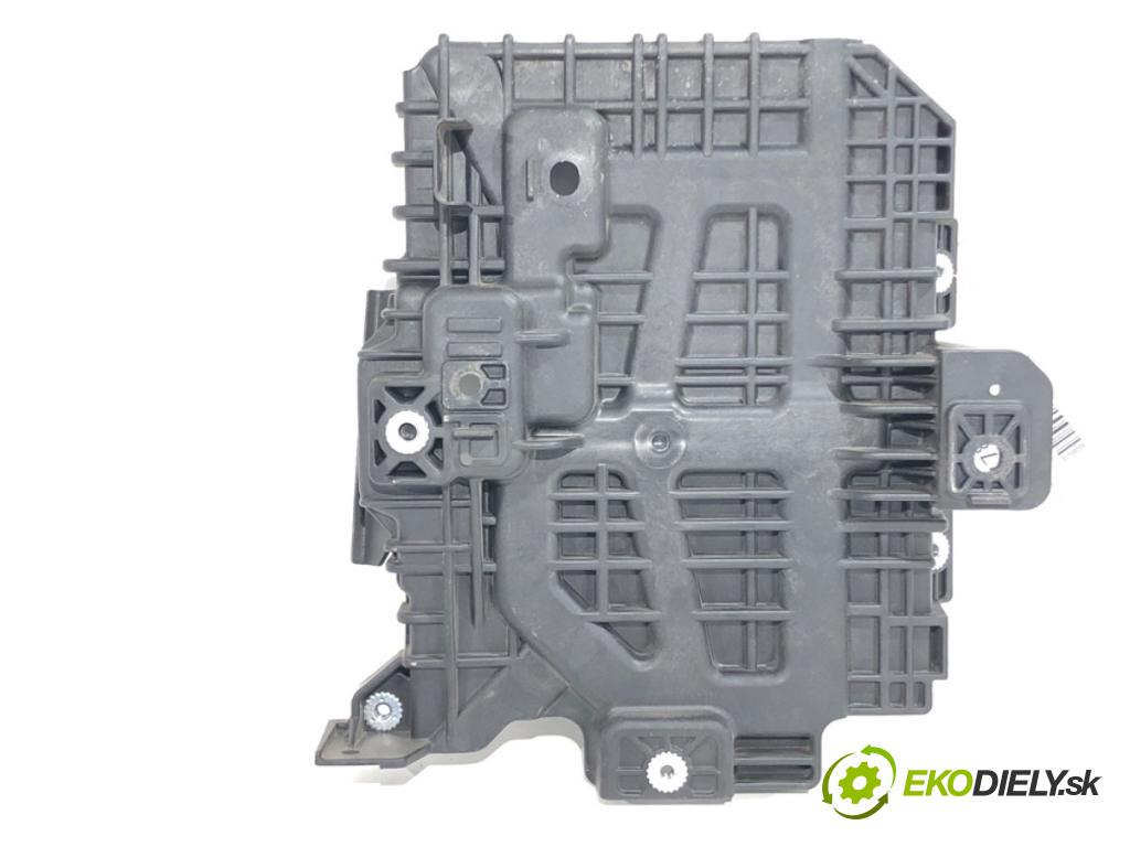 HYUNDAI KONA SUV 2022 146 kW 1.6 T-GDi 4WD 1598 obal akumulátora 37150-J9000