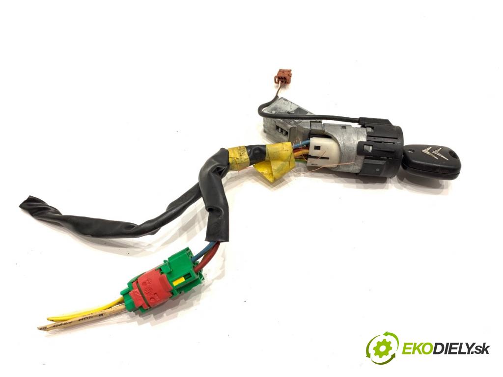 CITROEN C3 I liftback 2003 54 kW 1.4 i 1360 spinačka (Spínacia skrinka)