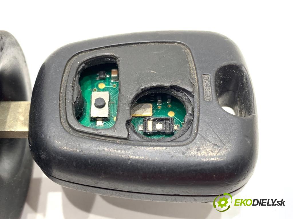 CITROEN C3 I liftback 2003 54 kW 1.4 i 1360 spinačka (Spínacia skrinka)