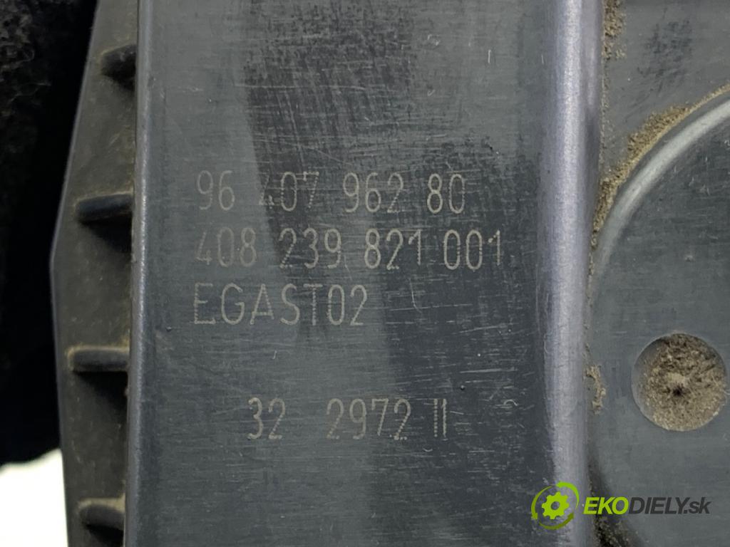 CITROEN C3 I liftback 2003 54 kW 1.4 i 1360 Škrtiaca klapka 9640796280 (Škrtiaca klapka)