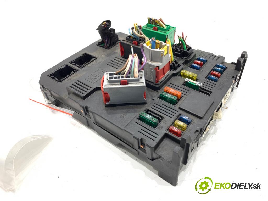 CITROEN C3 I liftback 2003 54 kW 1.4 i 1360 modul BSI  (Pojistková skříňka)