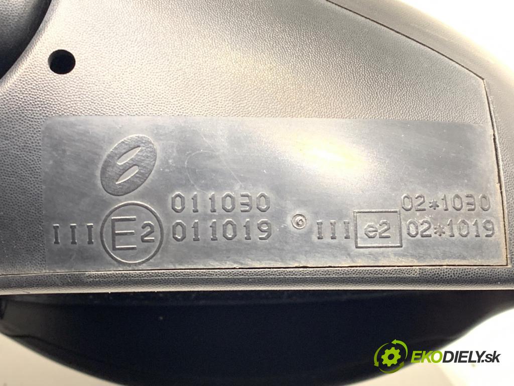 CITROEN C3 I liftback 2003 54 kW 1.4 i 1360 zpětné zrcátko levý