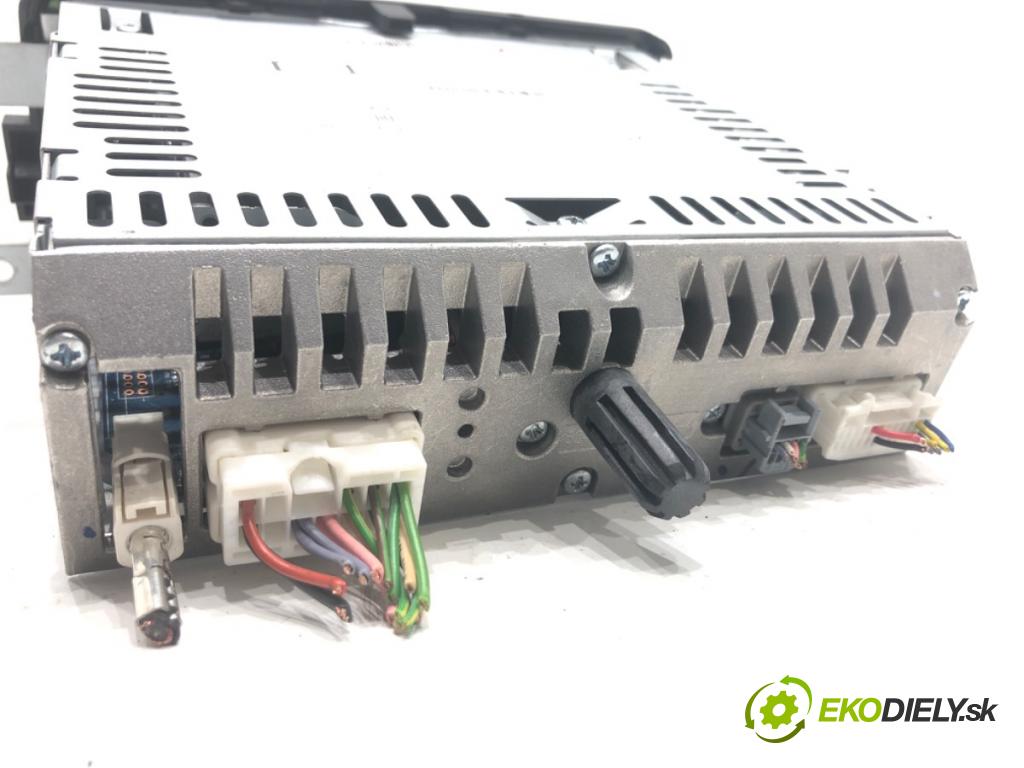 DACIA DOKKER nadwozie wielkoprzestrzenne (MPV) 2015 61 kW 1.6 1598 RADIO 281150954R (Audio zariadenie)